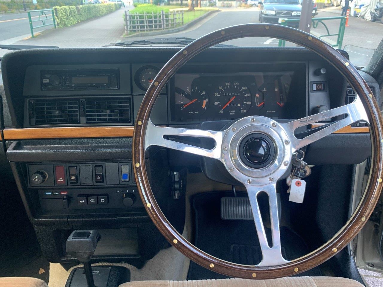 VOLVO240ワゴン 純正ステアリング ハンドル ボルボ240 Yahoo